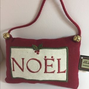 Amscan Noel Hanging Door Decor Pillow